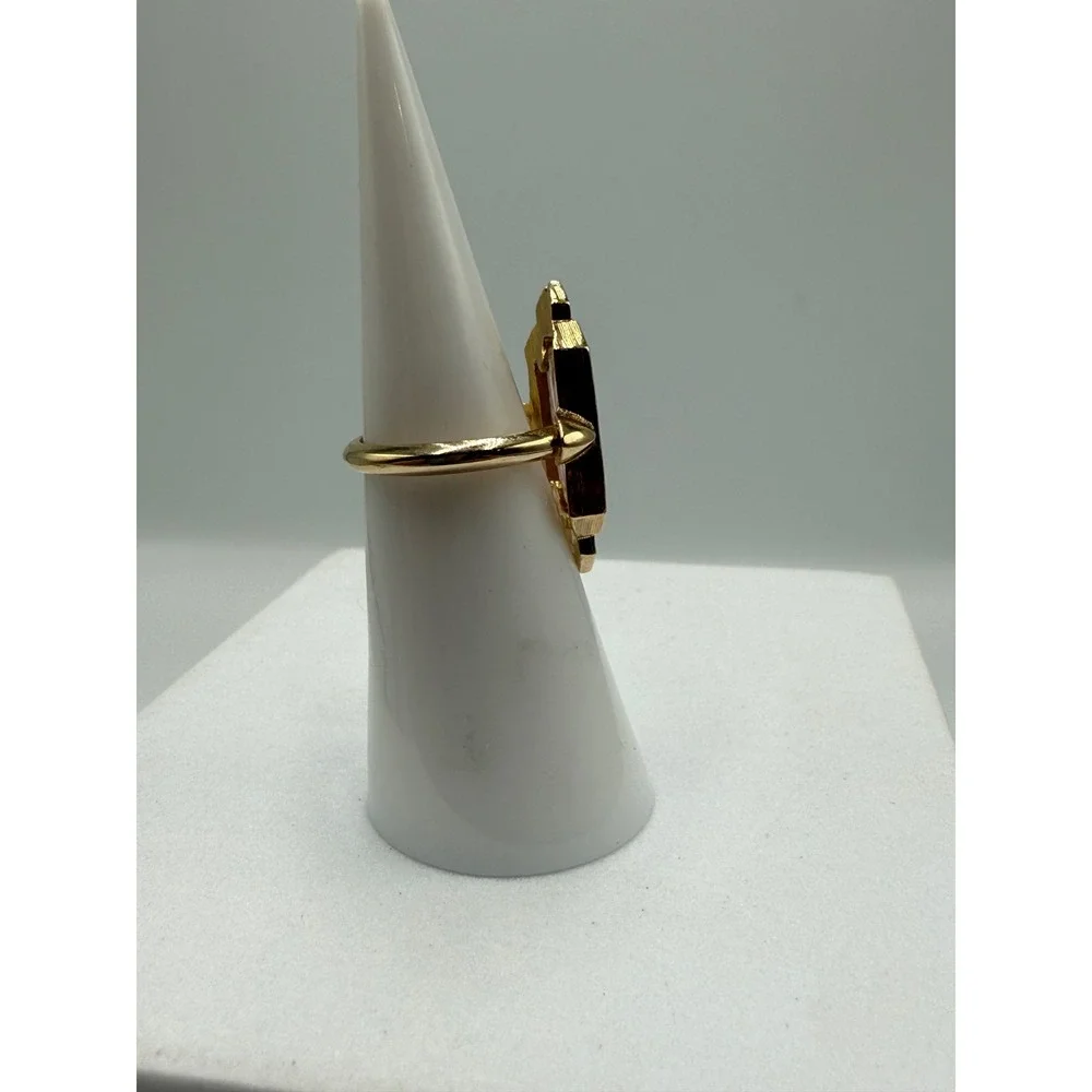 Avon Frostlights Pink Camphor Glass Ring Gold Tone Vintage Art Deco Size 5.5